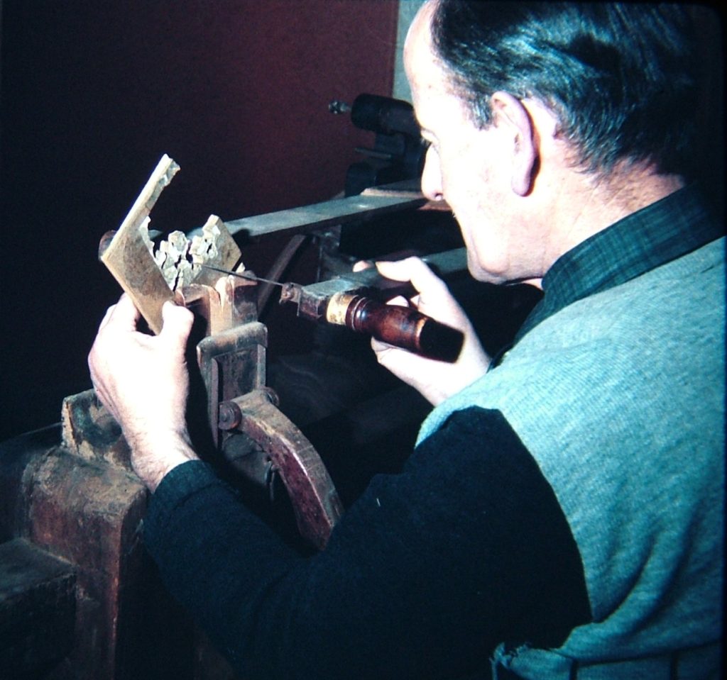 Ken Lindsey using a marquetry cutter's donkey